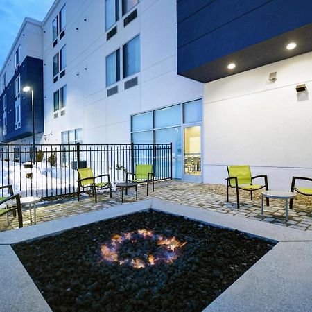 Springhill Suites By Marriott Hartford Кромуел Екстериор снимка